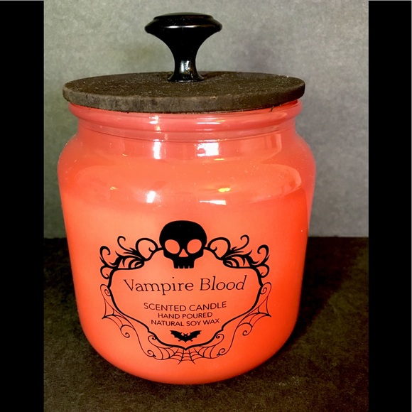 Halloween Vampire Blood Soy Wax Candle Spooky Bat - Picture 1 of 6